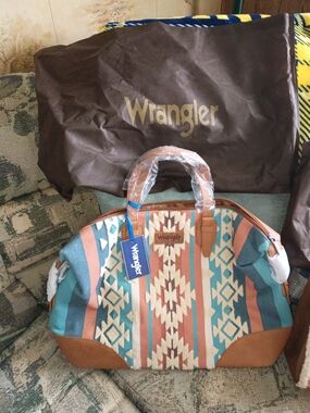 Wrangler Women's Sherpa Southwestern Print Canvas Duffle Bag - Teal/Brown